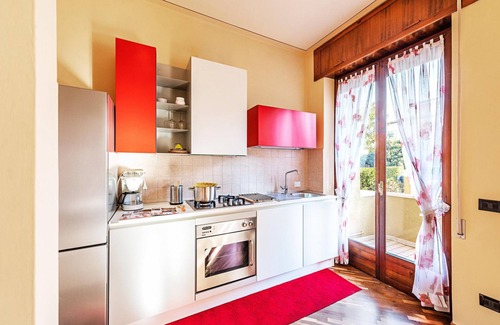 Desenzano del Garda Apartment | La Magnolia 2 Apartment by Wonderful Italy