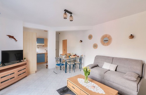 Erquy Ski Chalet | La Maison Bleue - Erquy - Covered Pool
