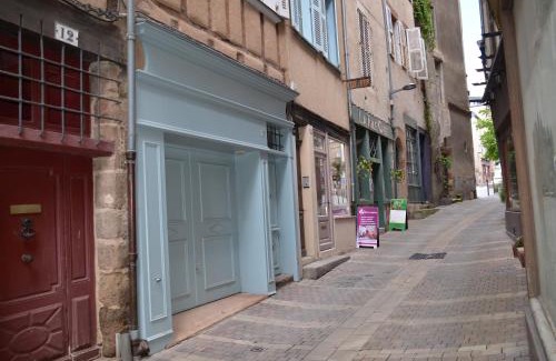 Rodez Apartment | La Maison bleue, un emplacement de choix à Rodez