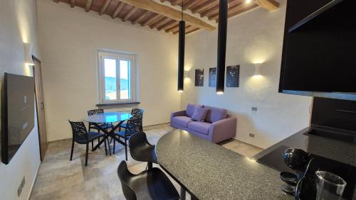 Marina di Castagneto Carducci Apartment | La Maison di Aurora