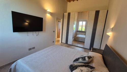 Marina di Castagneto Carducci Apartment | La Maison di Aurora