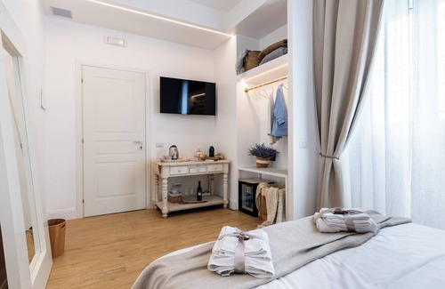San Giovanni House | La Maison du Charme