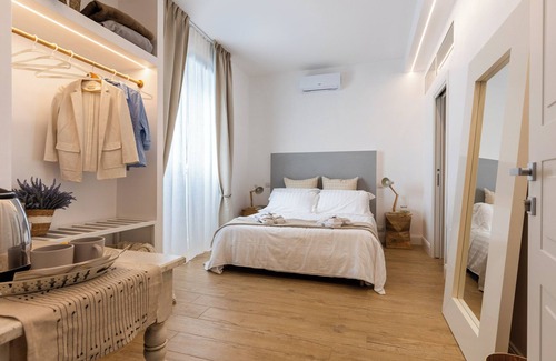 San Giovanni House | La Maison du Charme