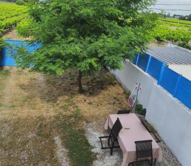 Saint-Laurent-d'Aigouze Apartment | La maison d Adélaïde