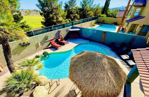 Summerlin House | 𝑳𝒂 𝑴𝒂𝒊𝒔𝒐𝒏 - 𝑺𝒖𝒎𝒎𝒆𝒓𝒍𝒊𝒏