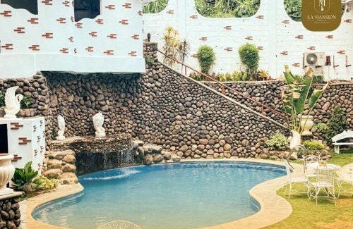 Tagaytay Hotel | La Mansion Tagaytay