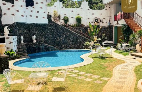 Tagaytay Hotel | La Mansion Tagaytay