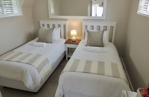 Humewood House | La Mer Guesthouse