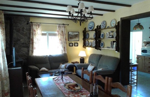 El Palmar Ski Chalet | LA MORERA, CHALET PLAYA DEL PALMAR PAR 6 PEOPLE