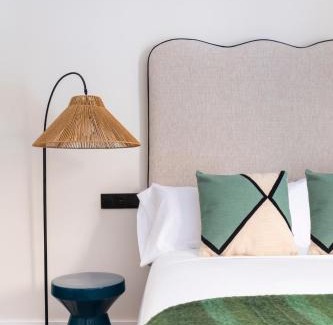 San Gil Apartment | La Muralla Suites by Alohamundi