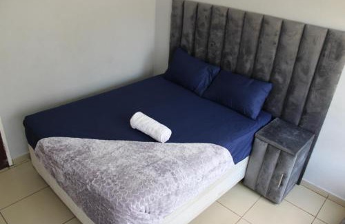 Germiston House | La Ndjolinoise