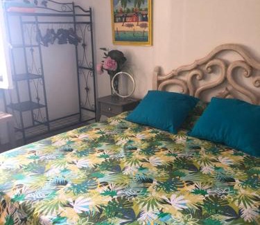 Caucade House | La Nectarine
