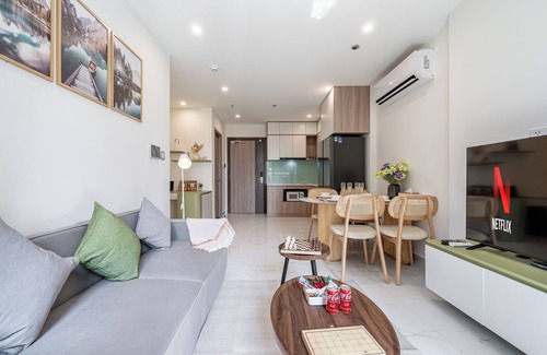 District 9 Apartment | LA Nest 1bed with pool view big deal