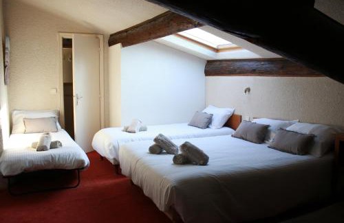 Vergeze Hotel | La Passiflore