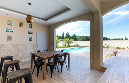 Carpentras House | La Perle du sud