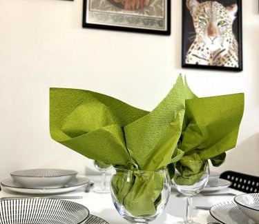 La Marne Apartment | La Petite Oasis