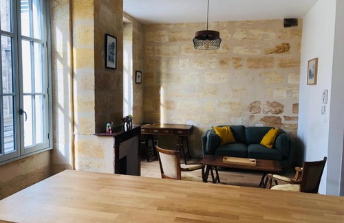Chartrons Apartment | La Pomme d'Or