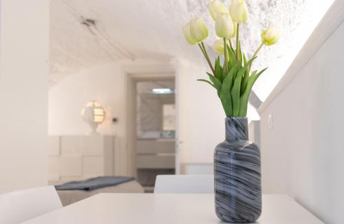 Mola di Bari Apartment | La Porta Sul Mare- Timone