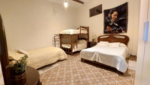 Tarija House | La Pradera, Casa de Campo Privada, 2-14 Personas - Cambio Oficial
