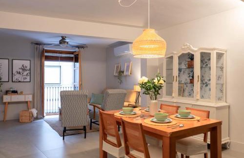 Jaen Apartment | La Puentezuela, a 200 metros de la catedral y a 50 metros de parking público