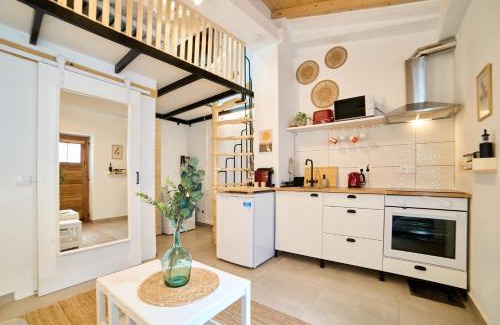 Lagos City Center Apartment | La Puerta Roja Studio