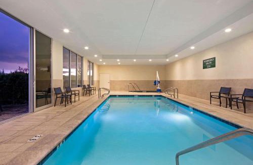 Morgan Hill Hotel | La Quinta by Wyndham Morgan Hill-San Jose South