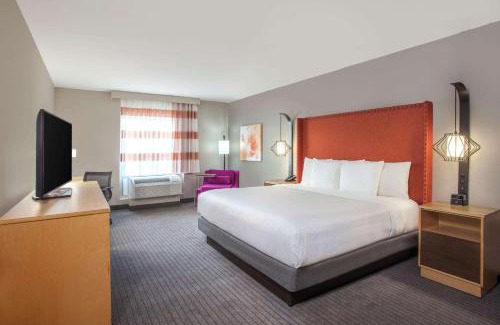 Madera Hotel | La Quinta by Wyndham Madera