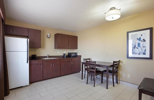 Meridian Hotel | La Quinta by Wyndham Meridian / Boise West