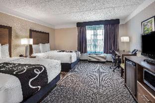Doral Hotel | La Quinta by Wyndham Miami Airport West