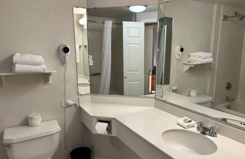 Westside Hotel | La Quinta Inn & Suites by Wyndham Albuquerque West