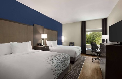 Rock Hill Hotel | La Quinta Inn & Suites by Wyndham Rock Hill