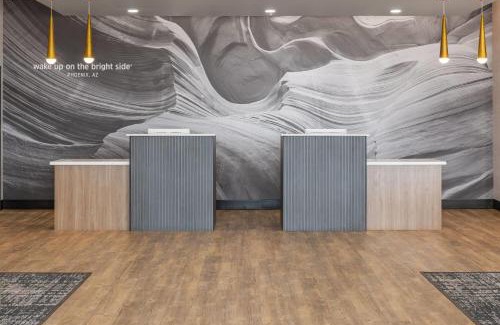 Maryvale Hotel | La Quinta Inn & Suites by Wyndham Phoenix West Glendale