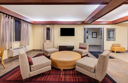 Helena Hotel | La Quinta Inn & Suites by Wyndham Helena