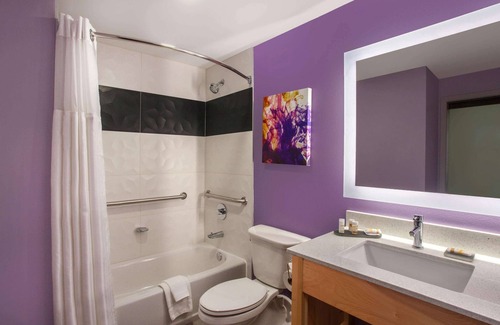 Madera Hotel | La Quinta Inn & Suites by Wyndham Madera