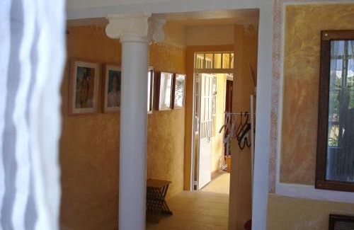 La Gaulette Bed & Breakfast | La Reine Creole