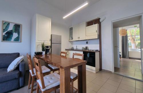 Neoi Epivates Apartment | LA Relax Seaside House