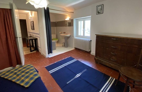 Fontaine-de-Vaucluse House | La Remembranco - 2 bedroom house with terrace
