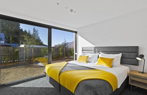 Arthur's Point Apartment | La Residence du Parc