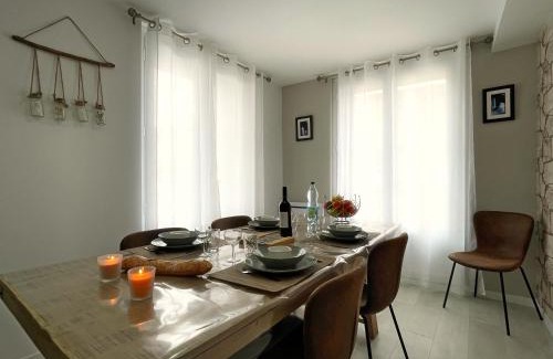 Pezenas Apartment | La riche histoire de Pézénas