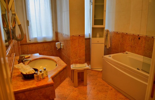 Ventimiglia Hotel | La Riserva di Castel d'Appio