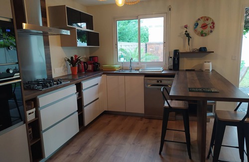 Angoulins House | La Rochelle/Angoulins: Sea, Bikes, Pool, sleeps 2 to 6