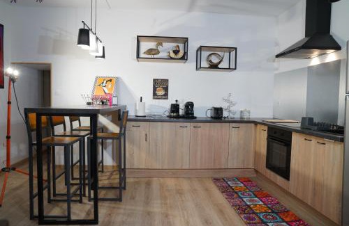 Saint-Loup-Lamaire House | la roseraie