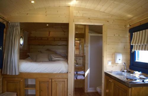 Doue-en-Anjou House | La Roulotte du Domaine de Meigné