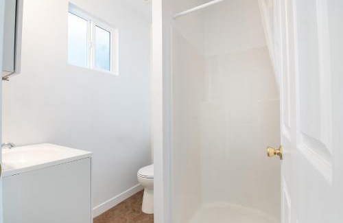Westlake Hotel | LA Royal Viking Apartments