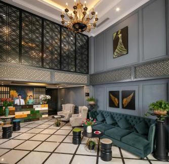 Hang Bac Hotel | La Selva Premium Hotel