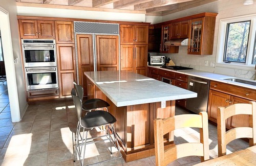 Michiana House | La Spiaggia - beach front getaway at Stop 38 in Michiana/New Buffalo