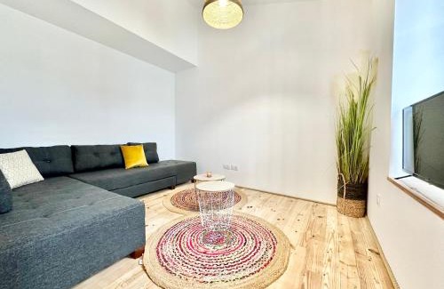 Mont-de-Marsan Apartment | La Terrasse des Secrets - Parking - Spacieux
