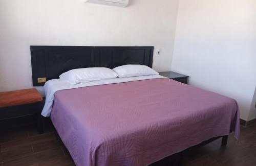 Parras de la Fuente House | La Terraza-Habitación 8