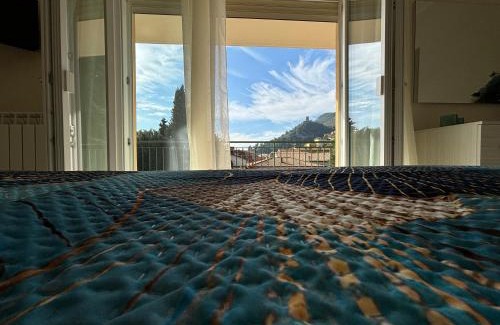 Cassino House | La terrazza di Sferra