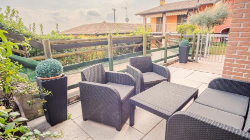 Polpenazze del Garda Apartment | La Terrazza sul Lago - Italian Homing